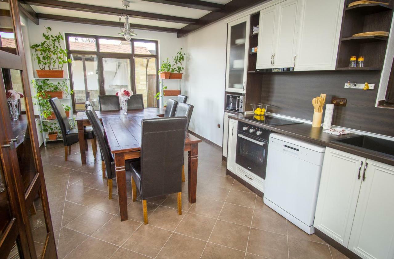 Villa Pri Shtarkela Brodilovo Luaran gambar